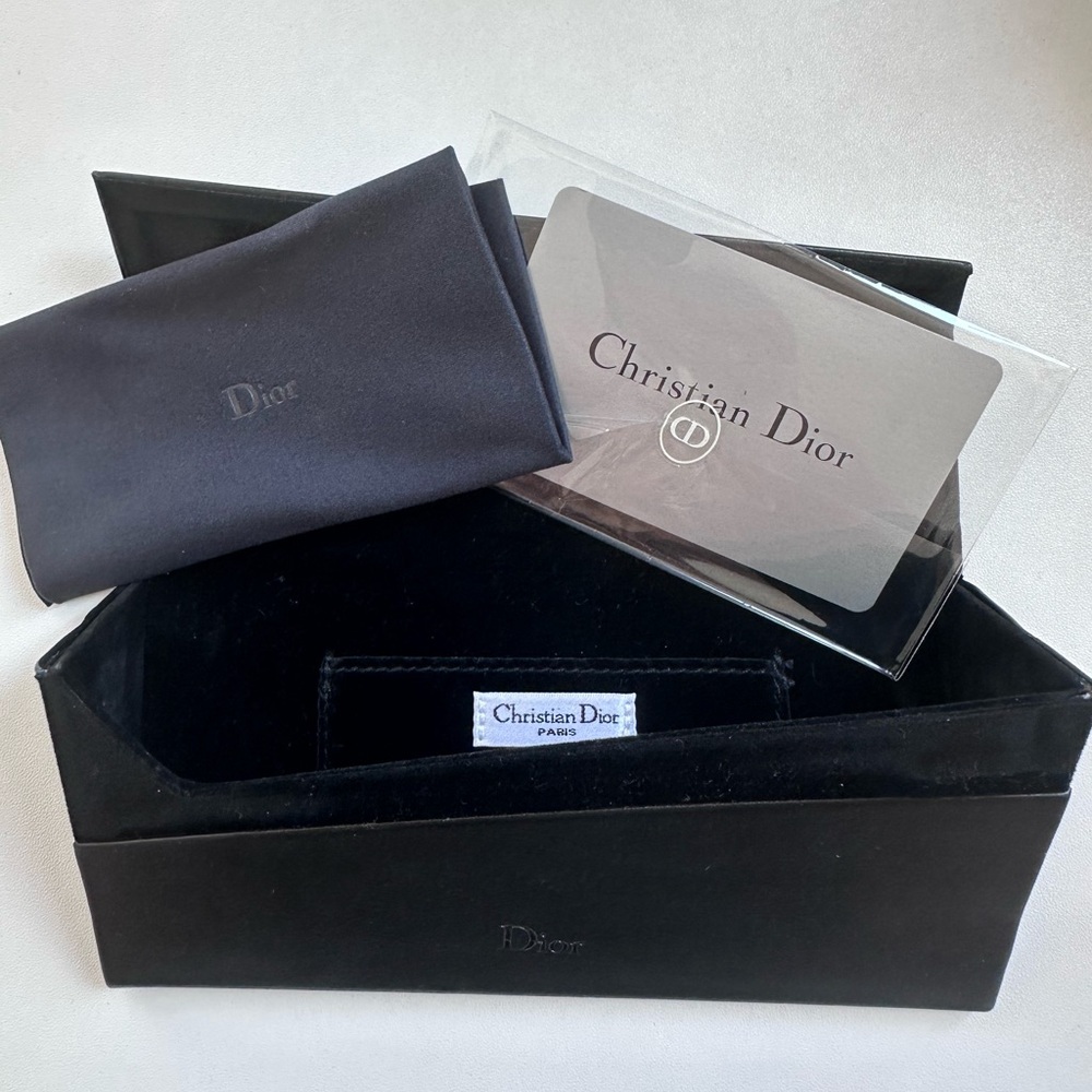 Christian Dior Offset1 Sunglasses - Picture 3 of 10